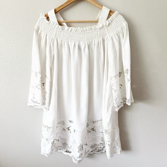 KENDALL & KYLIE | Off Shoulder Eyelet Lace Button Straps White Cotton | Small - Picture 4 of 5